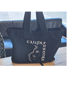 Cailín Dhoire Tote Bag